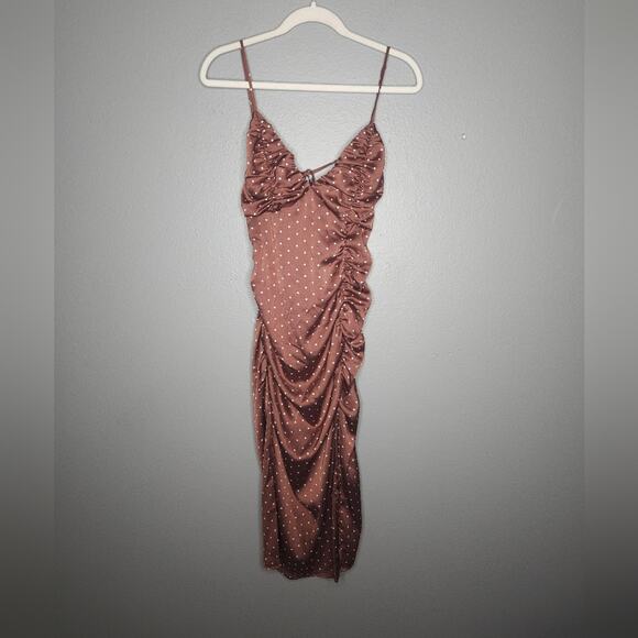 Cupshe polka dot ruched midi dress - Picture 6 of 10